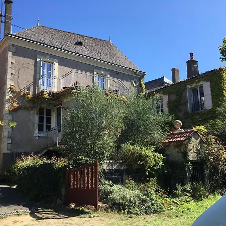 La Maison Haute Bed and Breakfast
