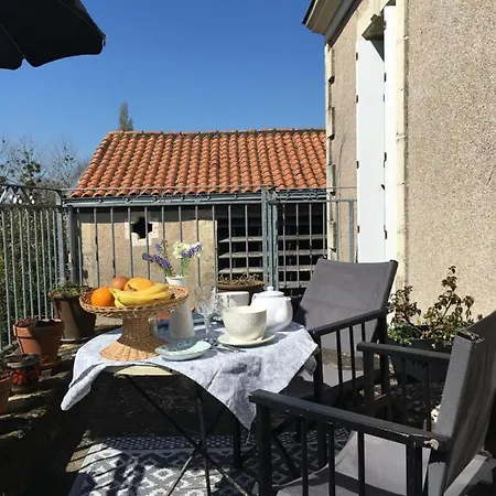 Bed and Breakfast La Maison Haute