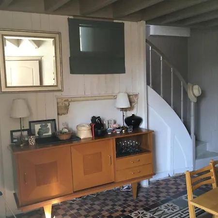 Nocleg ze śniadaniem La Maison Haute 4*