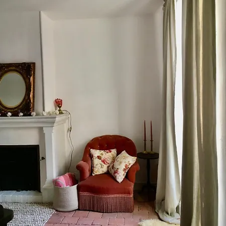 Bed and Breakfast La Maison Haute