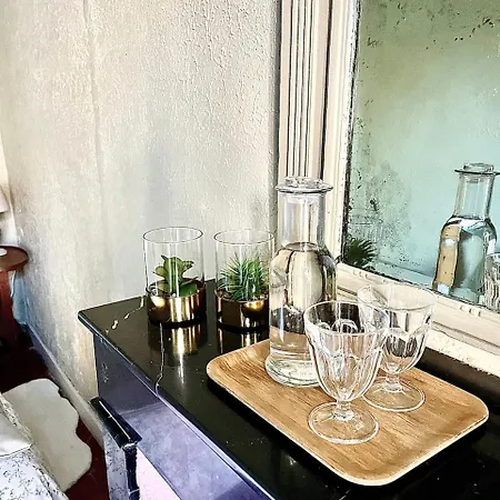 La Maison Haute Bed and Breakfast