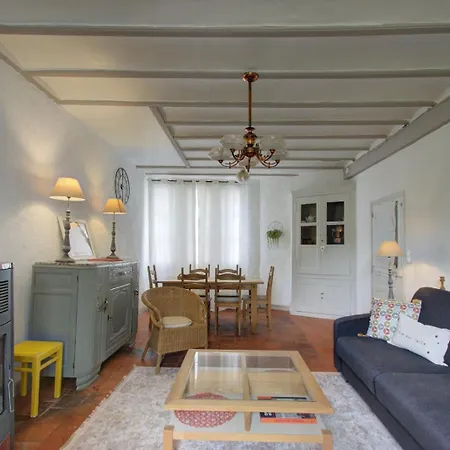 La Maison Haute Bed and Breakfast Tigné