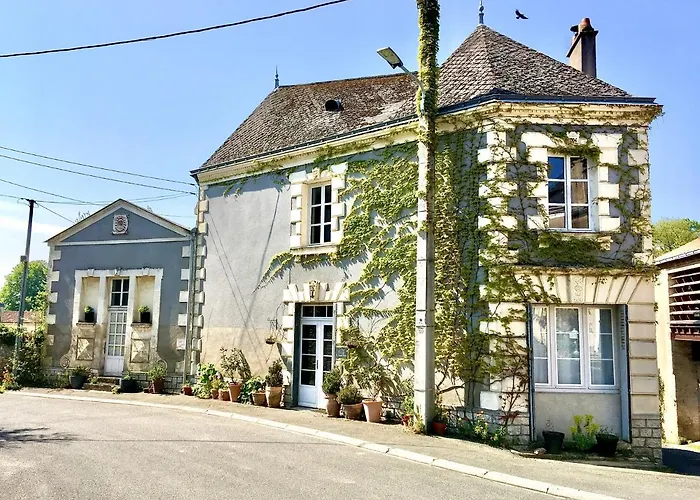La Maison Haute 4* Tigné